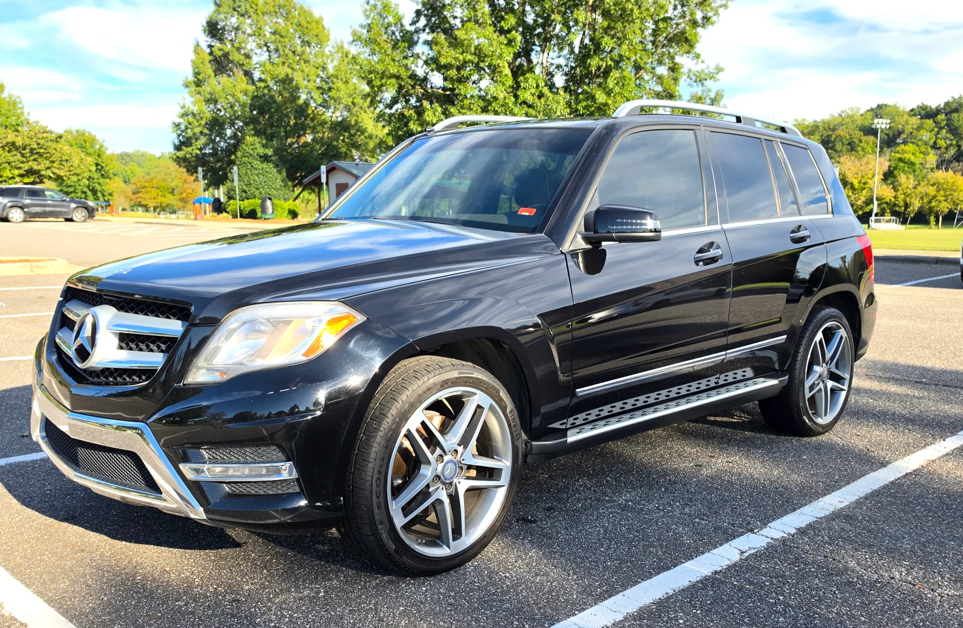 Mercedes-Benz GLK and GLC with its SmartKey